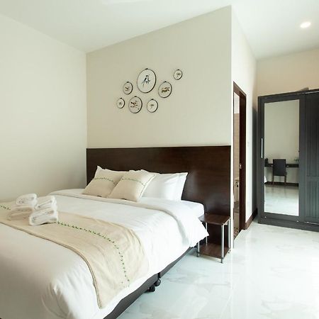 Khampare Chiang Mai Hotel Extérieur photo